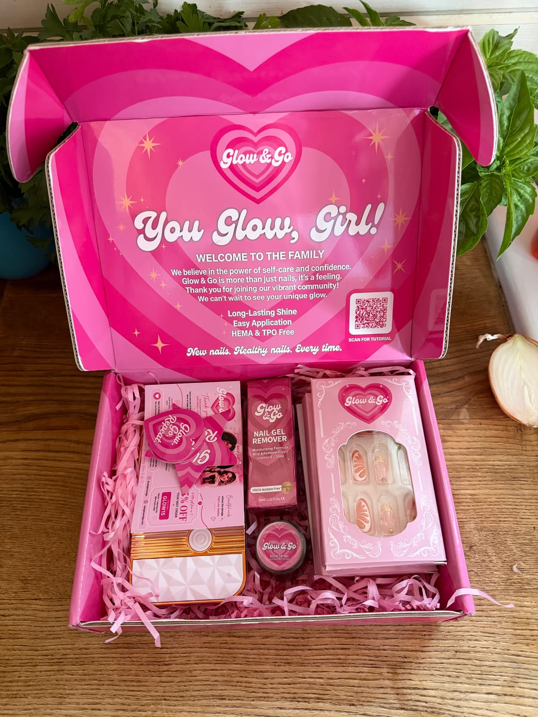 Customer photo review of Glow & Go Full Nail Kit