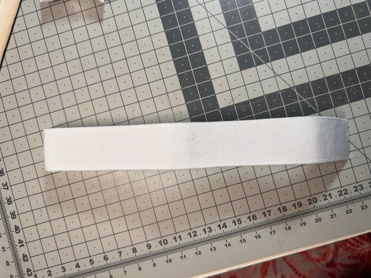 Customer photo review of Hemline Woven Non-Roll Elastic