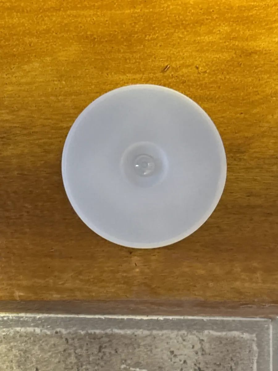 Customer photo review of 🏠Luz Led Con Sensor De Movimiento (Cálido)💡PACK X2 UNIDADES
