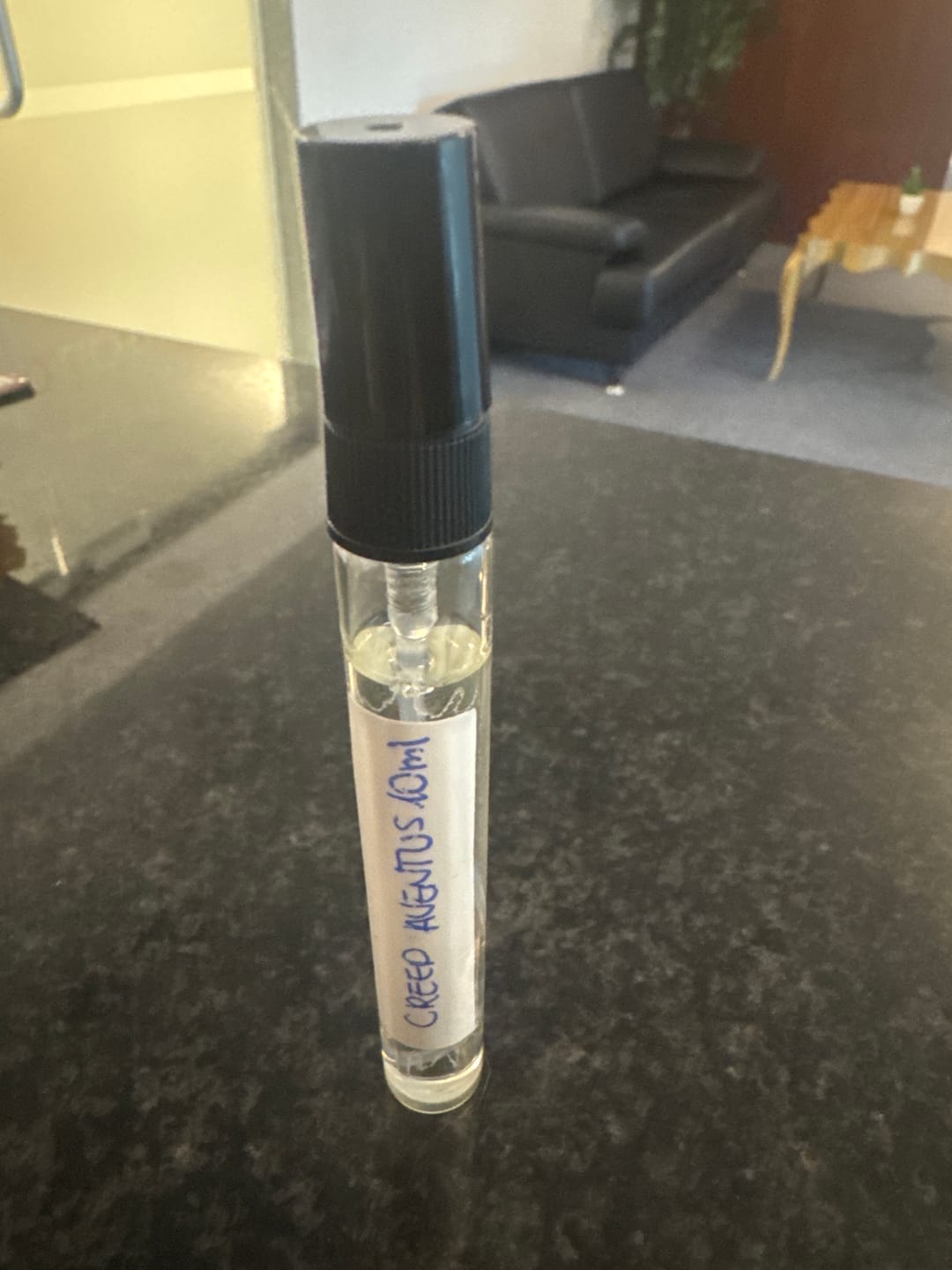 Customer photo review of Decant Aventus - Creed