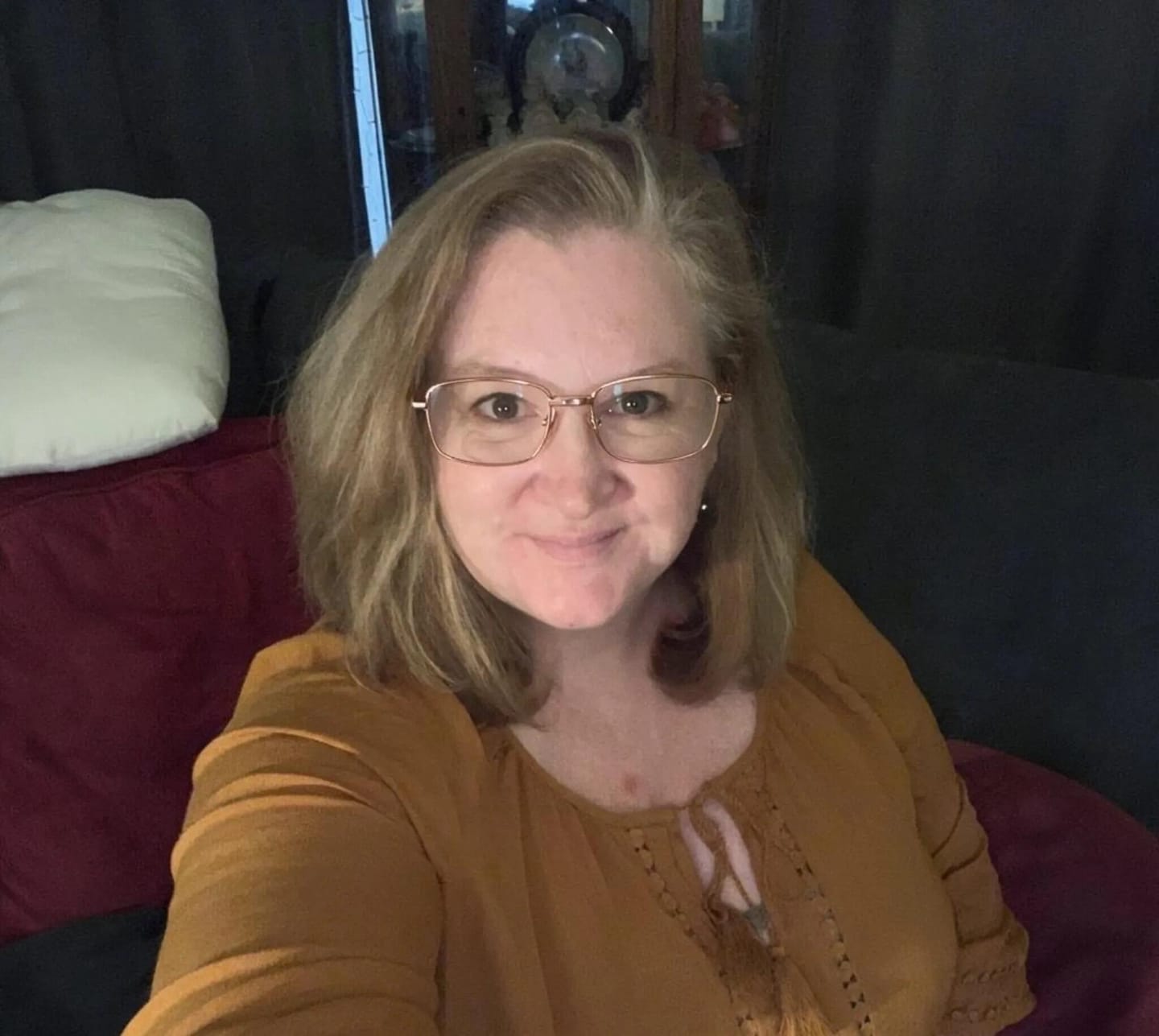 Customer photo review of Foldable Progressive Tint Reading Glasses