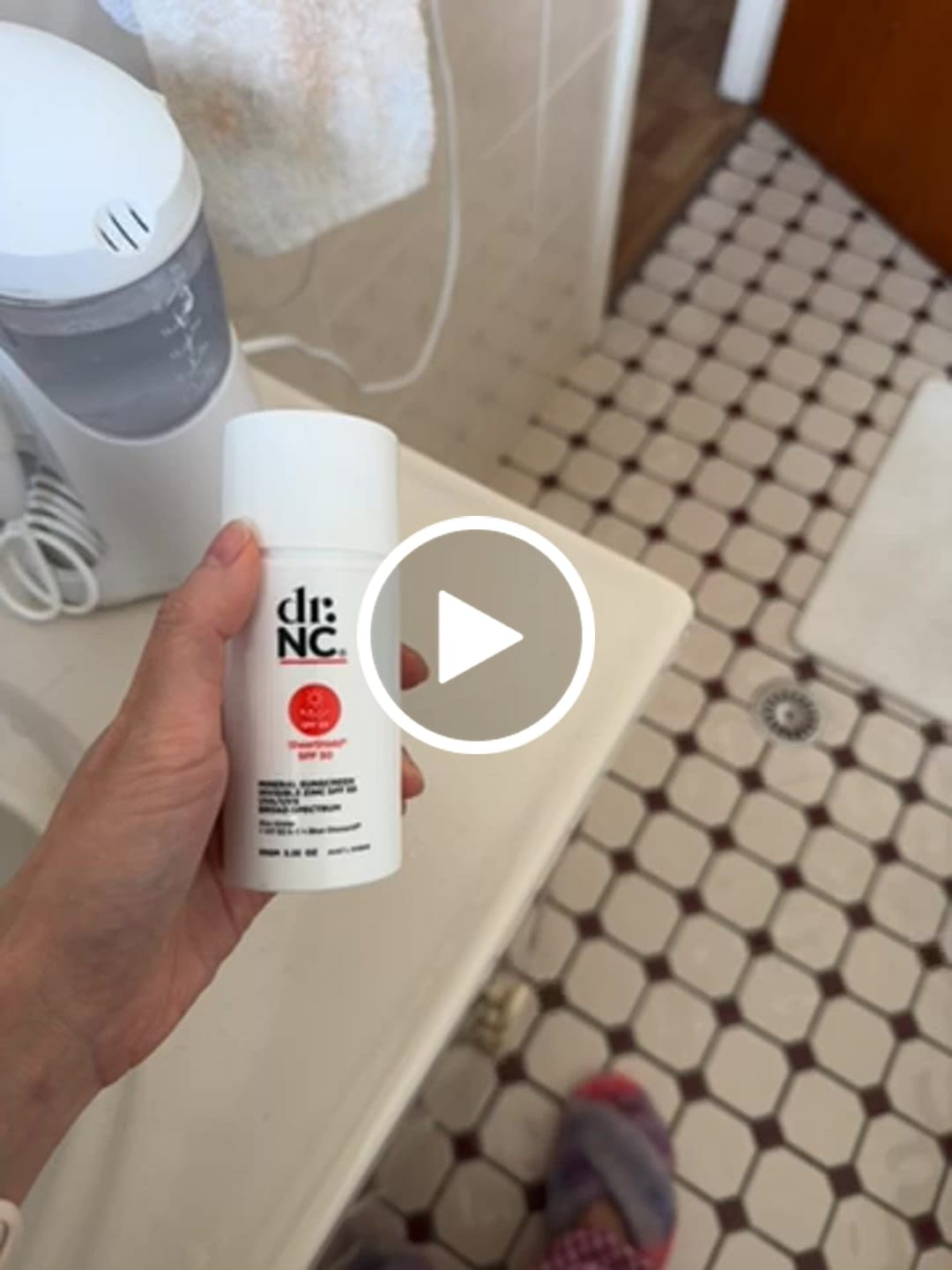 Customer video review of drNC SHEERSHIELD® INVISIBLE SPF 50