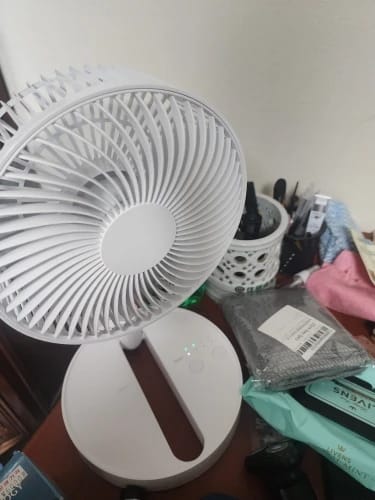 Customer photo review of Foldable USB Rechargeable Fan with Four Speeds and Timer