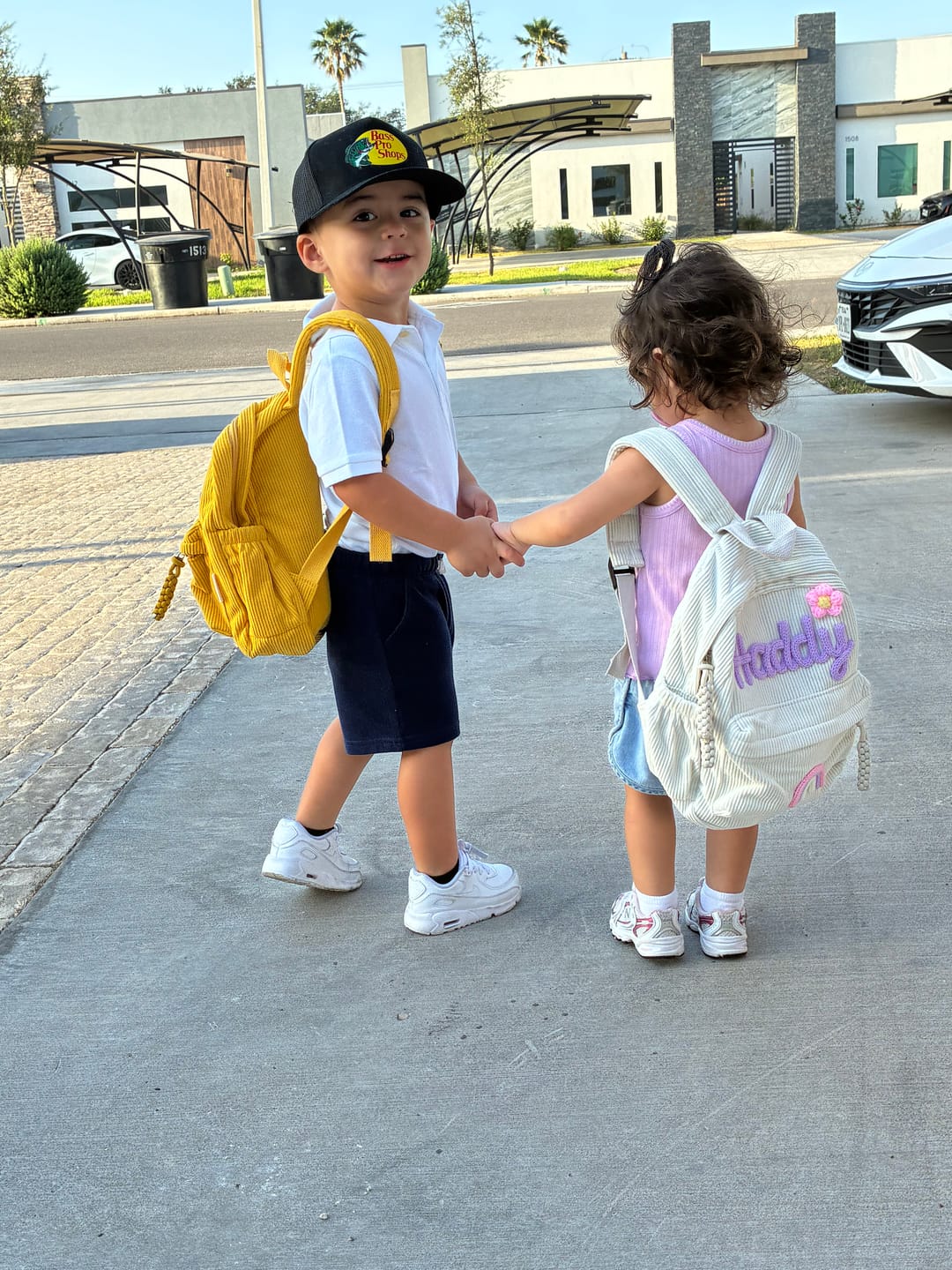 Customer photo review of K&C - Personalized Knitted Backpack