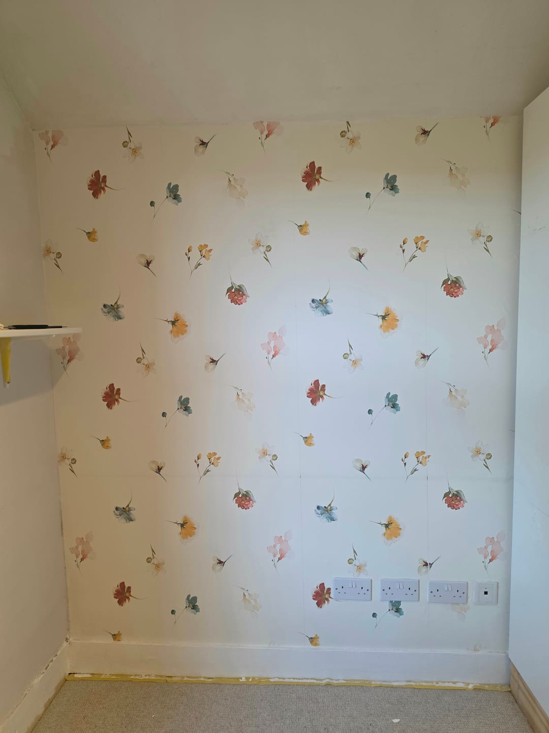 Customer photo review of Watercolour Blossom Medley - Colourful Floral Watercolour Illustrations Wallpaper