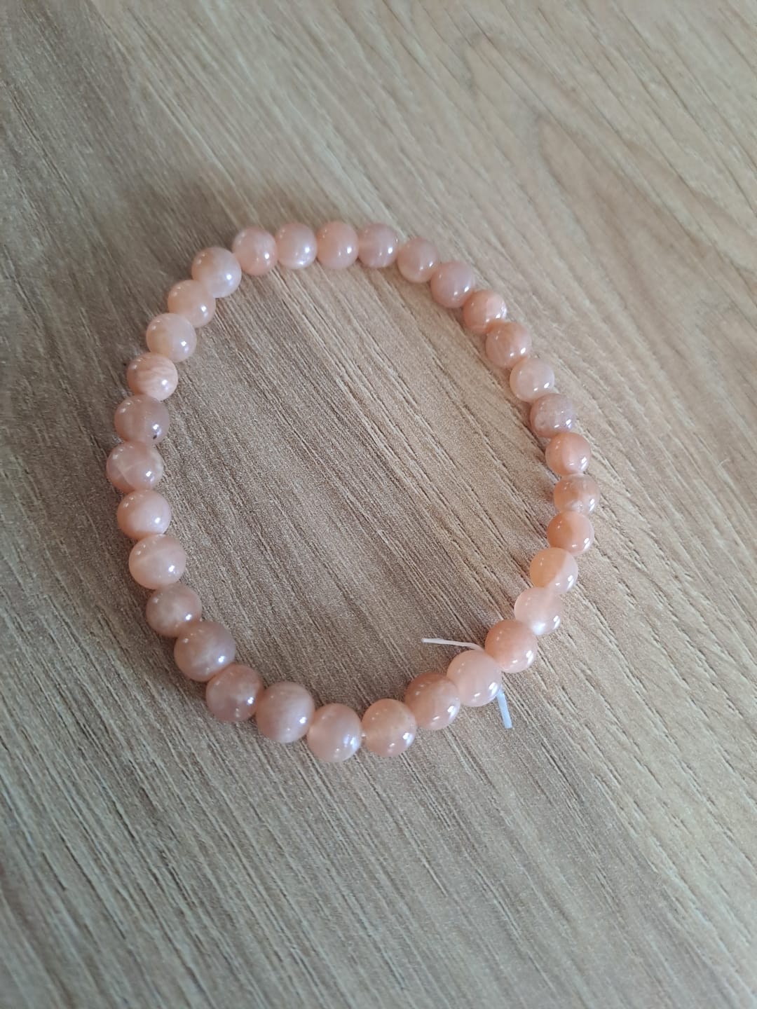 Customer photo review of Bracelet "Joie de l'être" en Pierre de Soleil