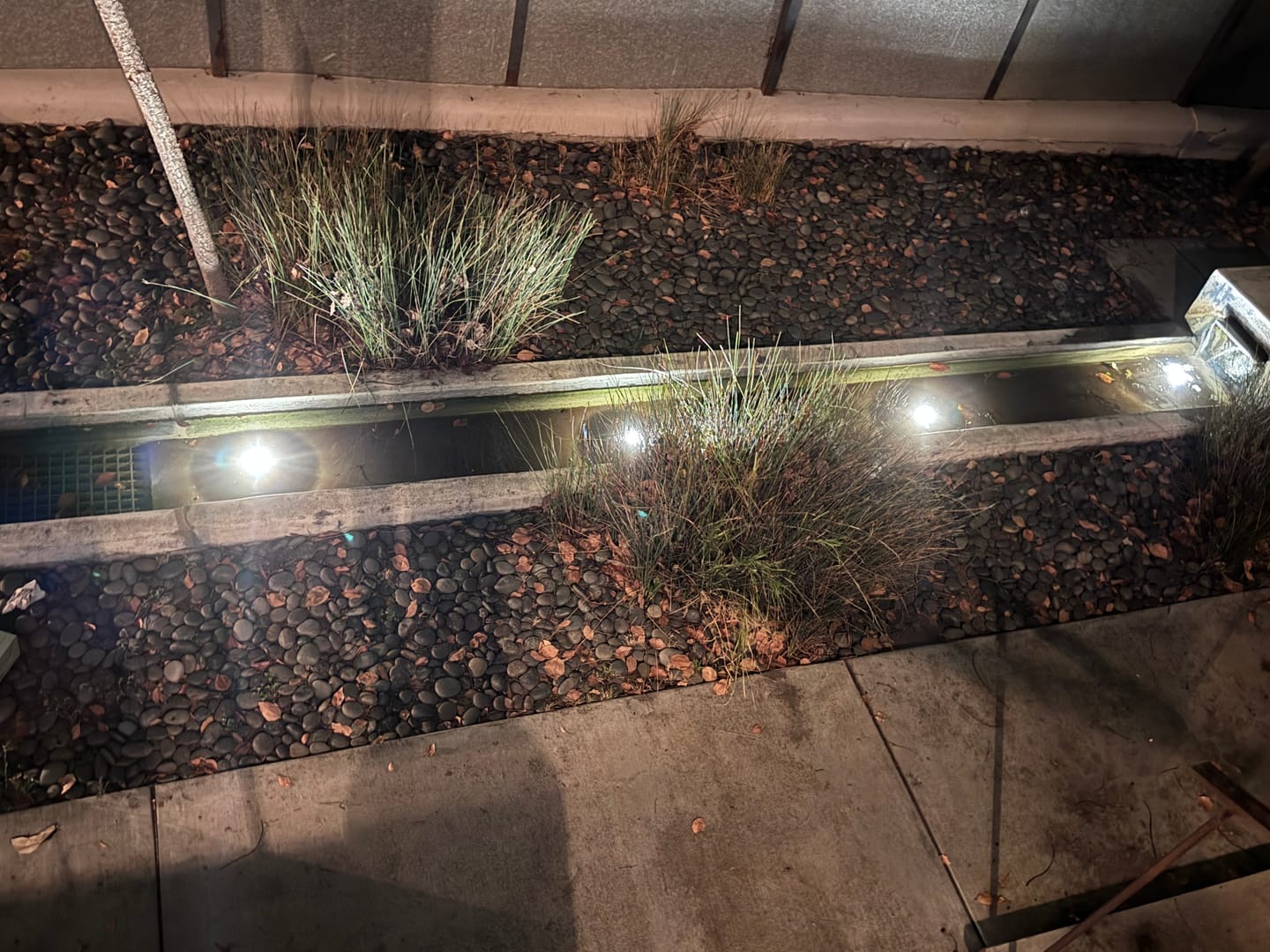 Customer photo review of IP68 Waterproof 3W LED Underwater Light - 12V Submersible Spot Lamp