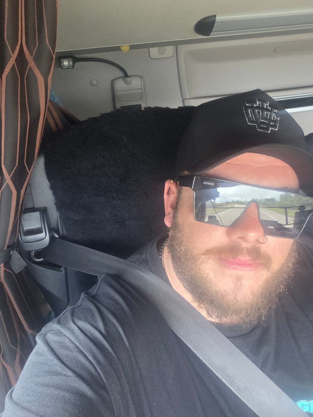 Customer photo review of Deep Fit Black Water-Resistant A-FRAME LVCO SNAPBACK