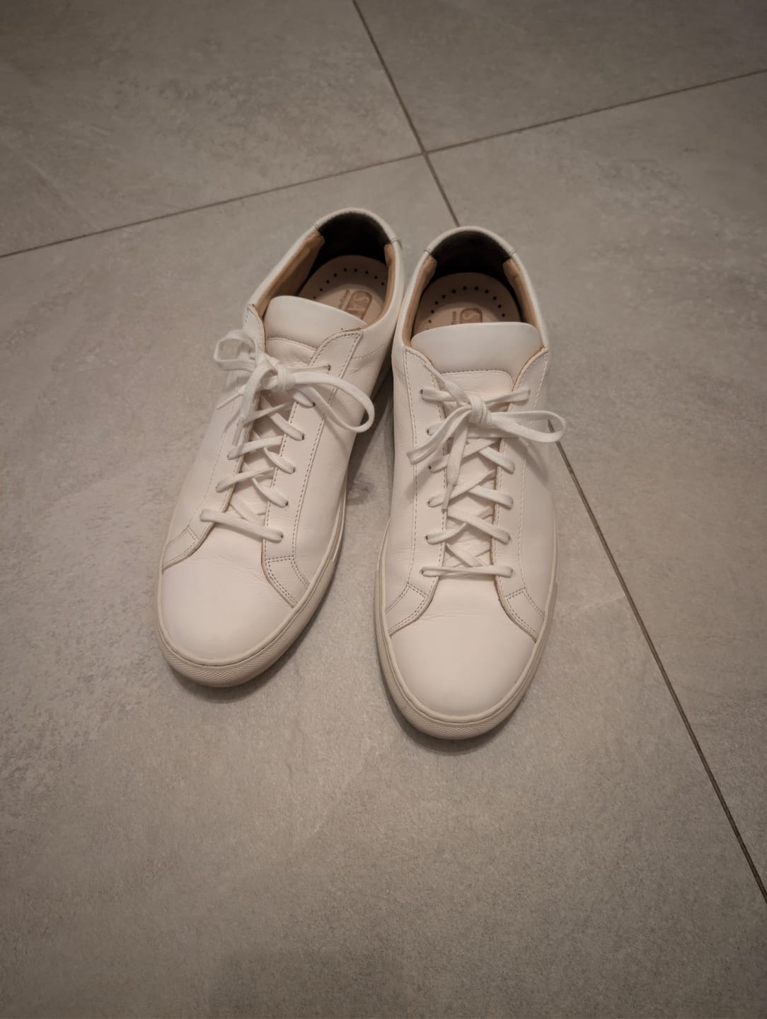 Customer photo review of Low Top Lace Up - luosjiet®Sneakers -  White ECO Cowhide Leather