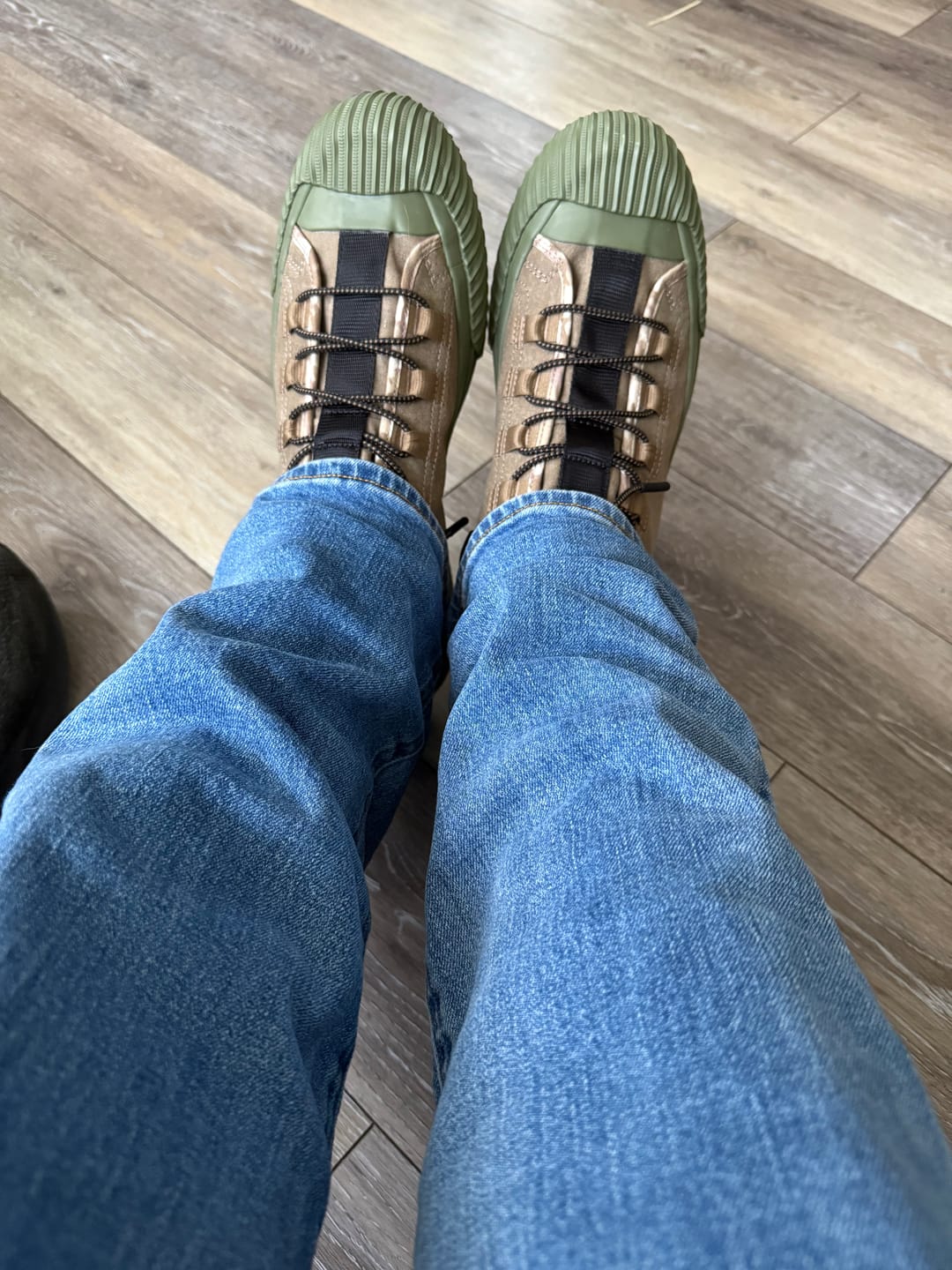 Customer photo review of Grounder Basecamp High-Top Sand/Green