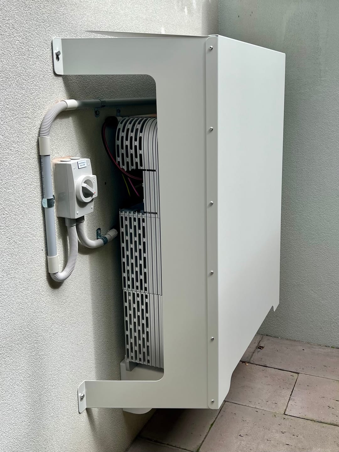 Customer photo review of Large Solar Battery Cover