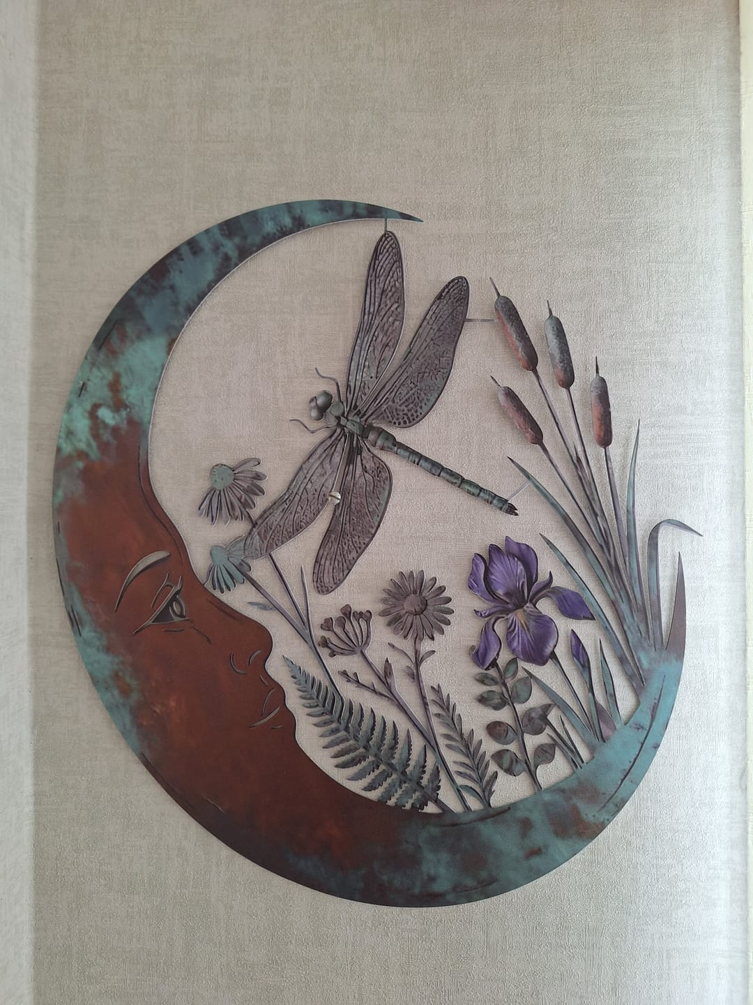 Customer photo review of Dragonfly Moon Wall Decor