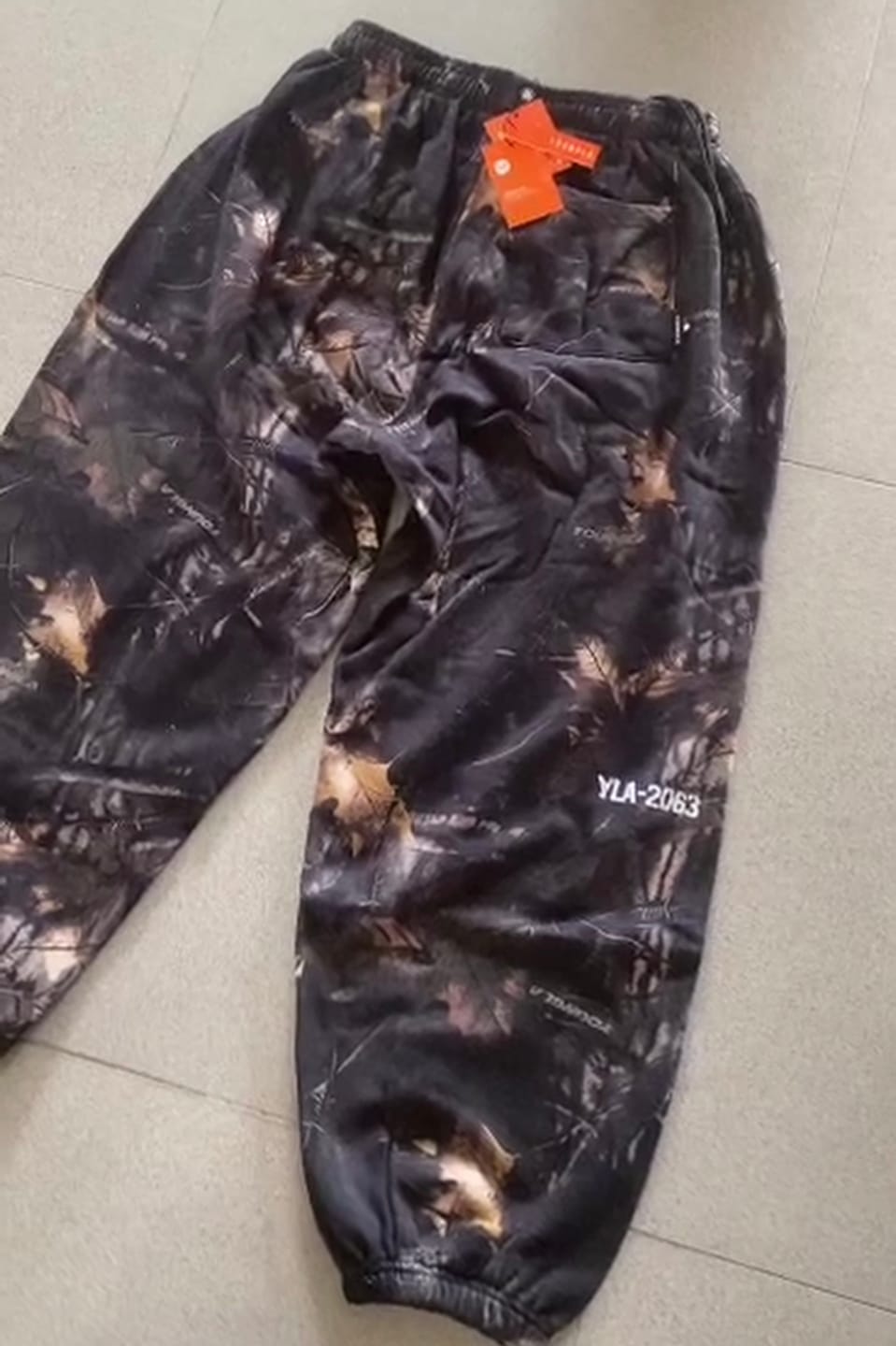 Customer photo review of 2063 - Tree Camo Collection - Baggy Joggers