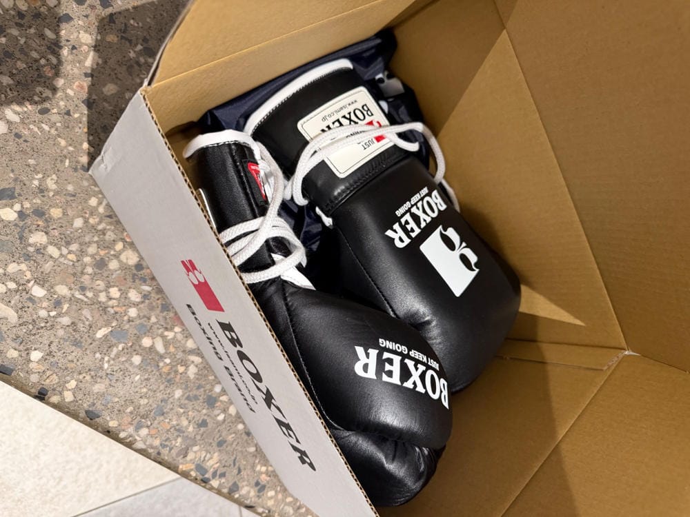 Customer photo review of Isami Pro Boxing Gloves
