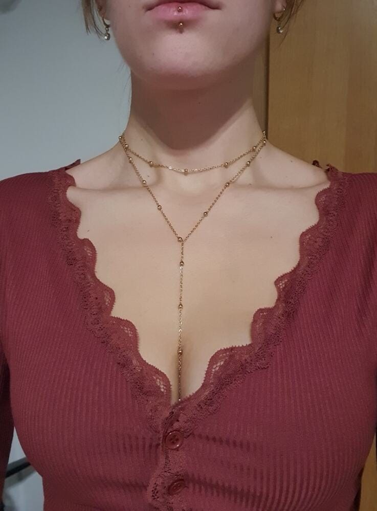 Customer photo review of Bella Luna Halskette