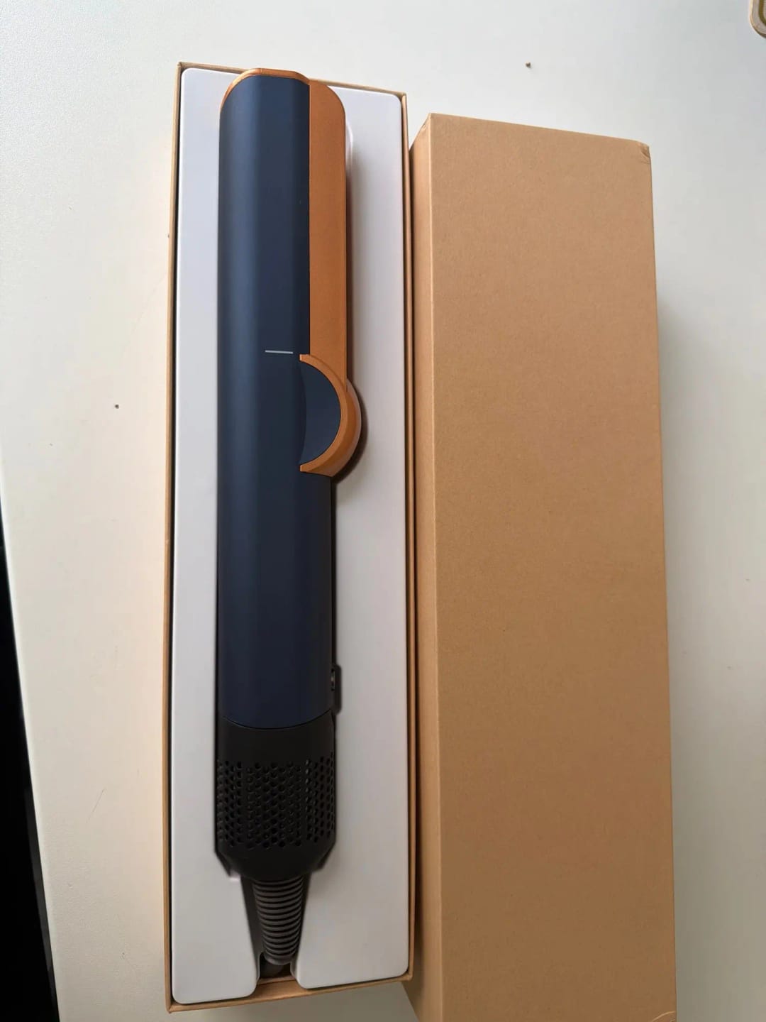 Customer photo review of מייבש שיער מקצועי 2 ב-1 ומיישר שיער רטוב ויבש