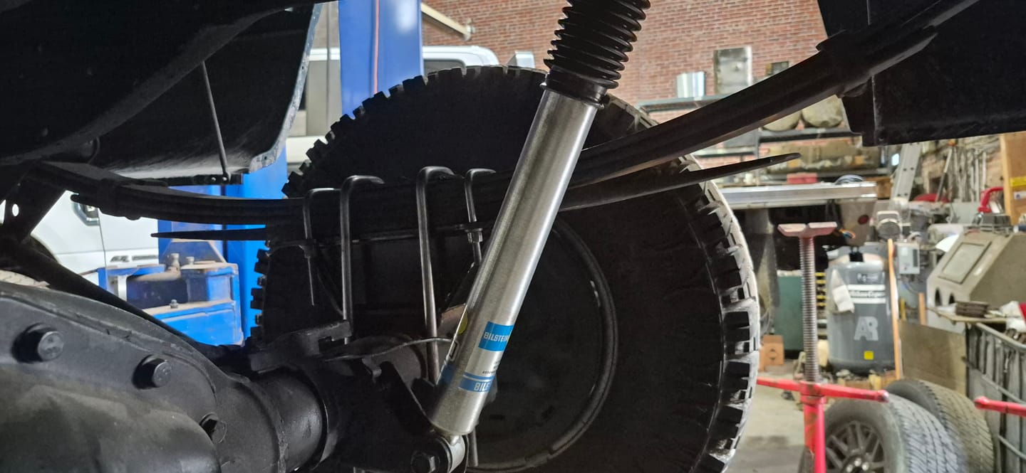 Customer photo review of 1994-2002 Dodge Ram 2500 / 3500 Fabricated 4, 6, 8 Inch Lift Blocks