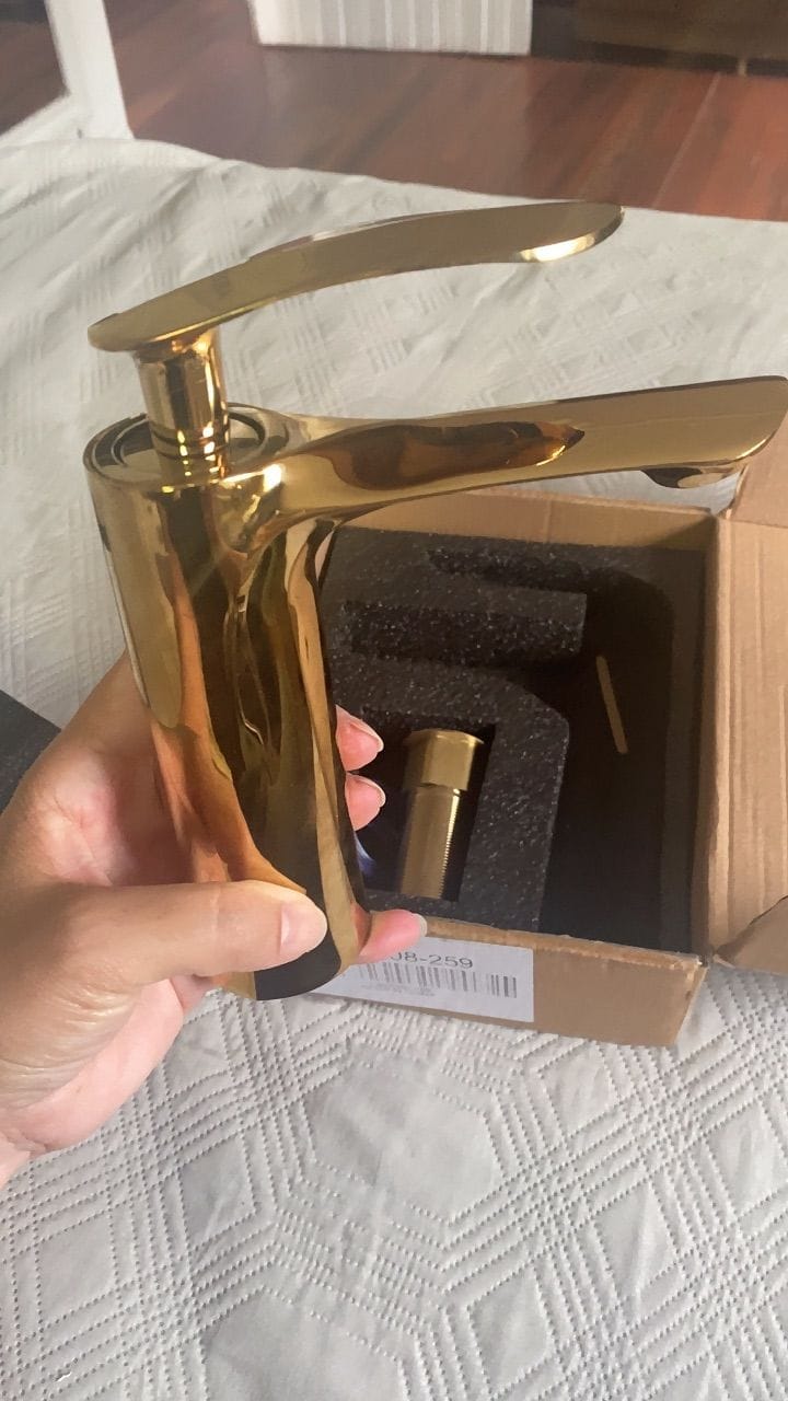 Customer photo review of Torneira Para Banheiro Gourmet Monocomando Aqua Lux