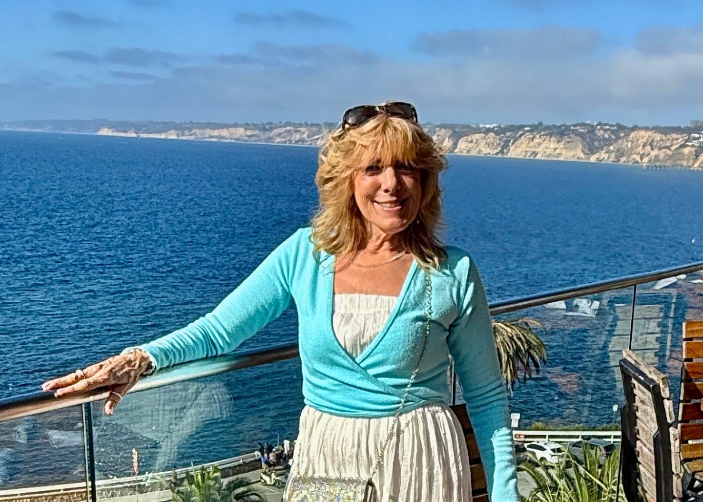 Customer photo review of CARMEN WOMEN-WEAR MOI