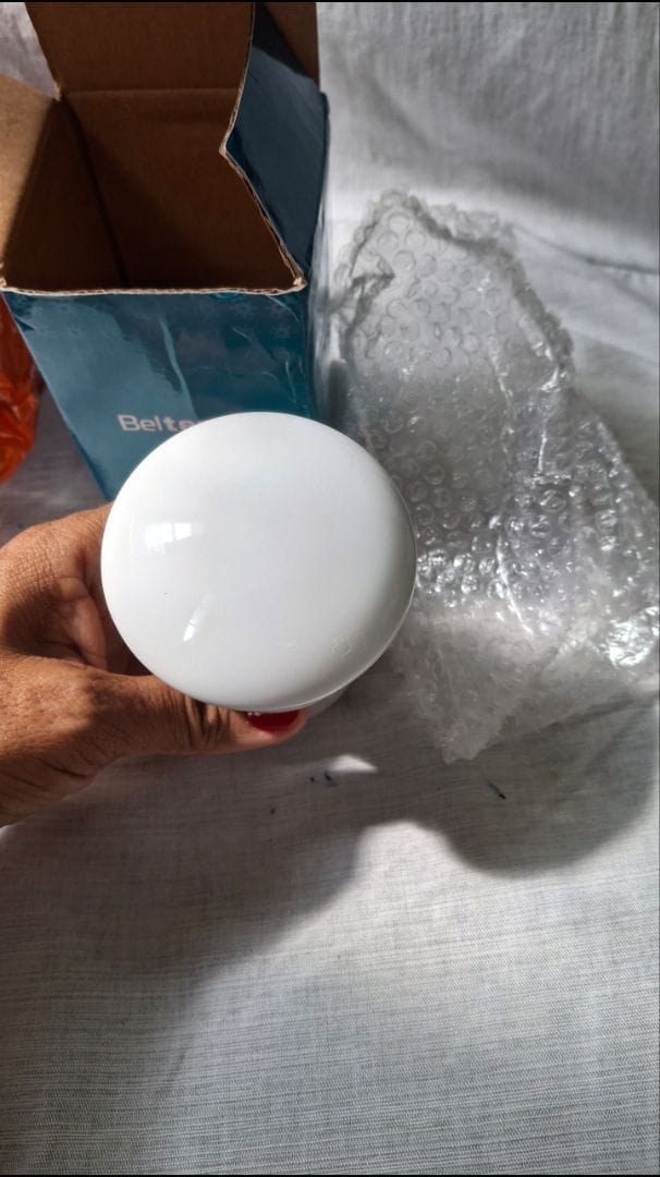 Customer photo review of Válvula Click Banheiro Aço Inox 201 Acabamento Em Cerâmica Branca
