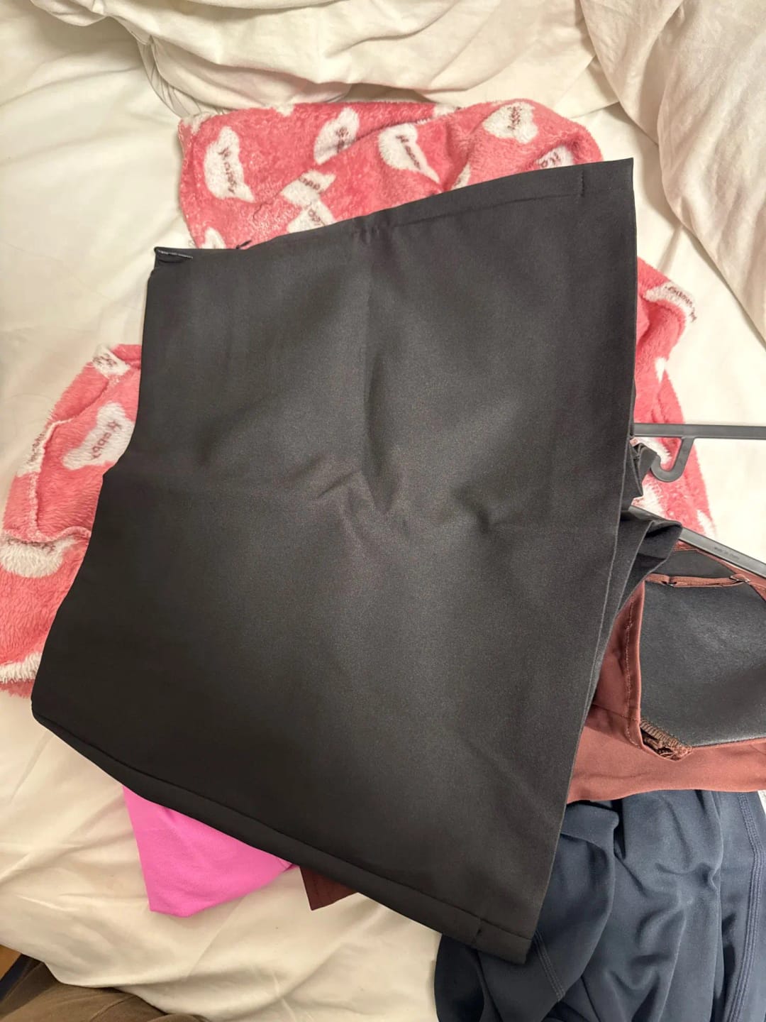Customer photo review of Tailored High-Waisted Skort