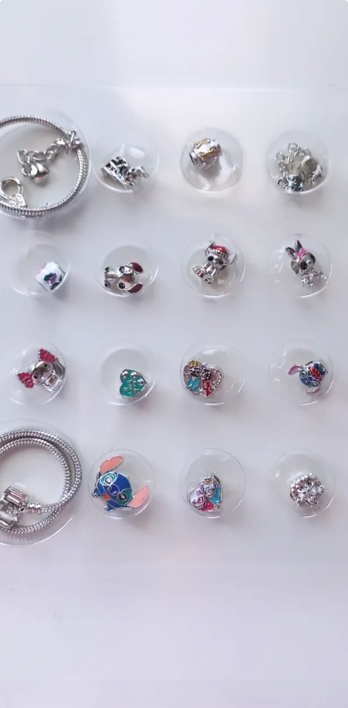 Customer photo review of Calendario de Adviento Joyas Ohana