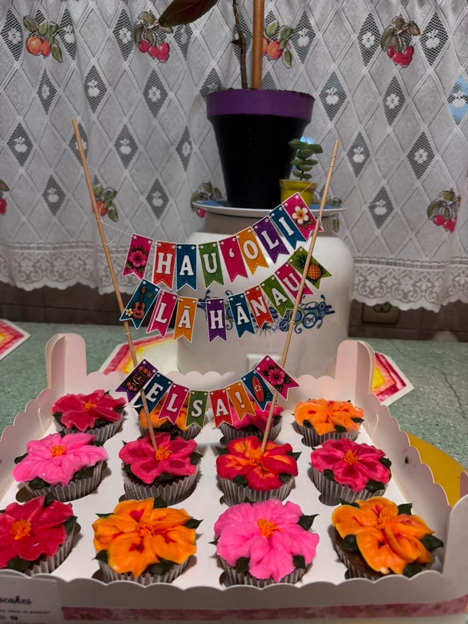 Customer photo review of Cupcakes Florales Morado con Lila