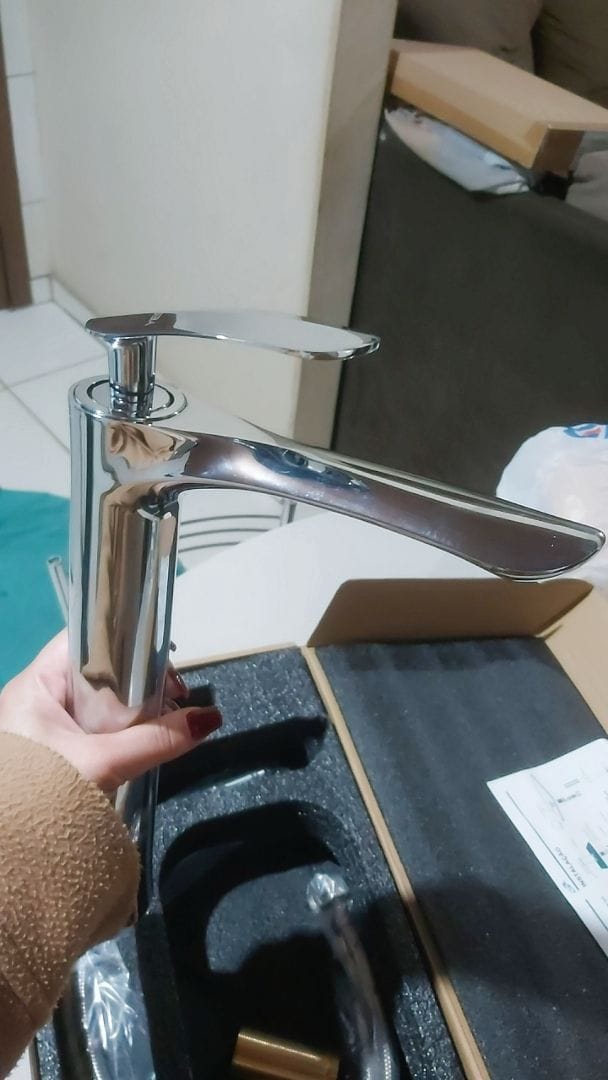 Customer photo review of Torneira Para Banheiro Gourmet Monocomando Aqua Lux
