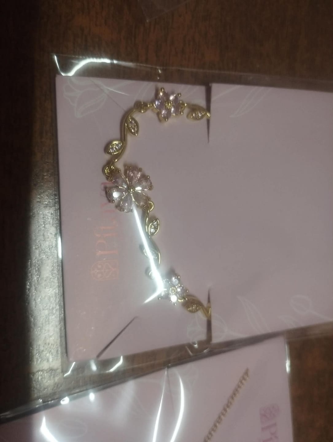 Customer photo review of Pulsera Rosy Fantasy