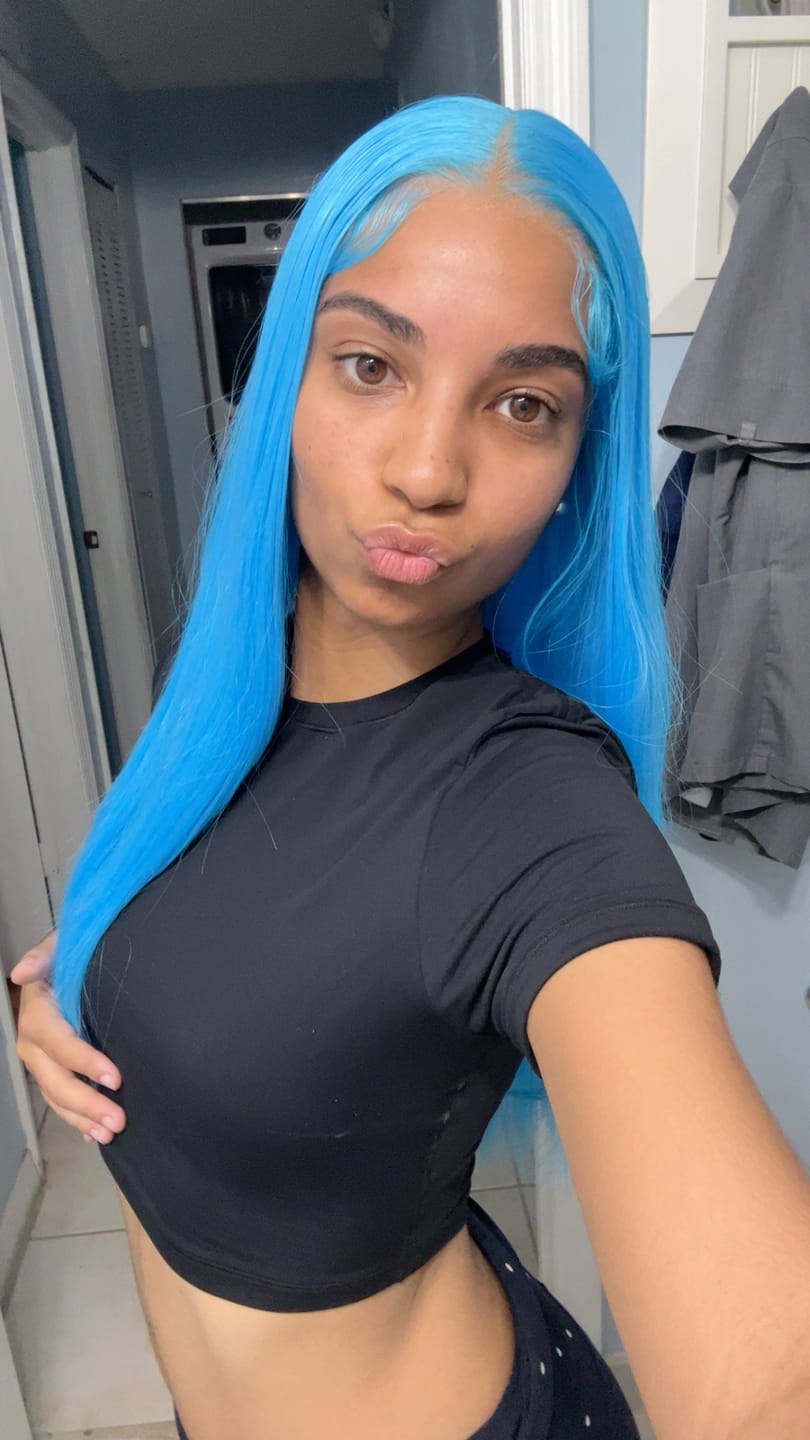 Customer photo review of Bobbi Boss Nu Lace Glueless 13x4 HD Hand-Tied Lace Front Wig - MLF1001 BELLA