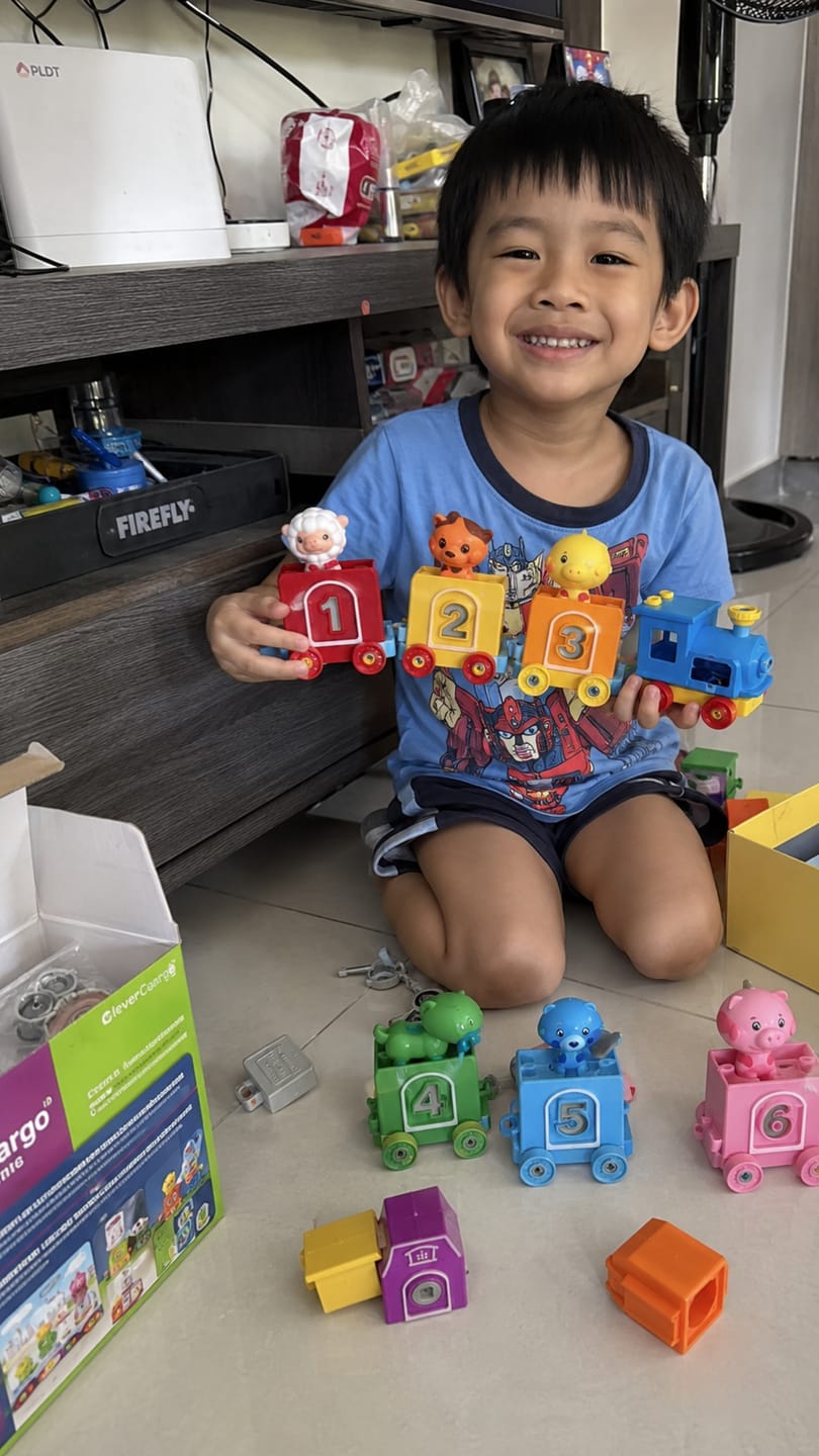 Customer photo review of CleverCargo™ Learning Train