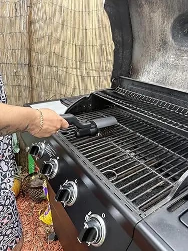 Customer photo review of GrillSpin Powered Grill Brush