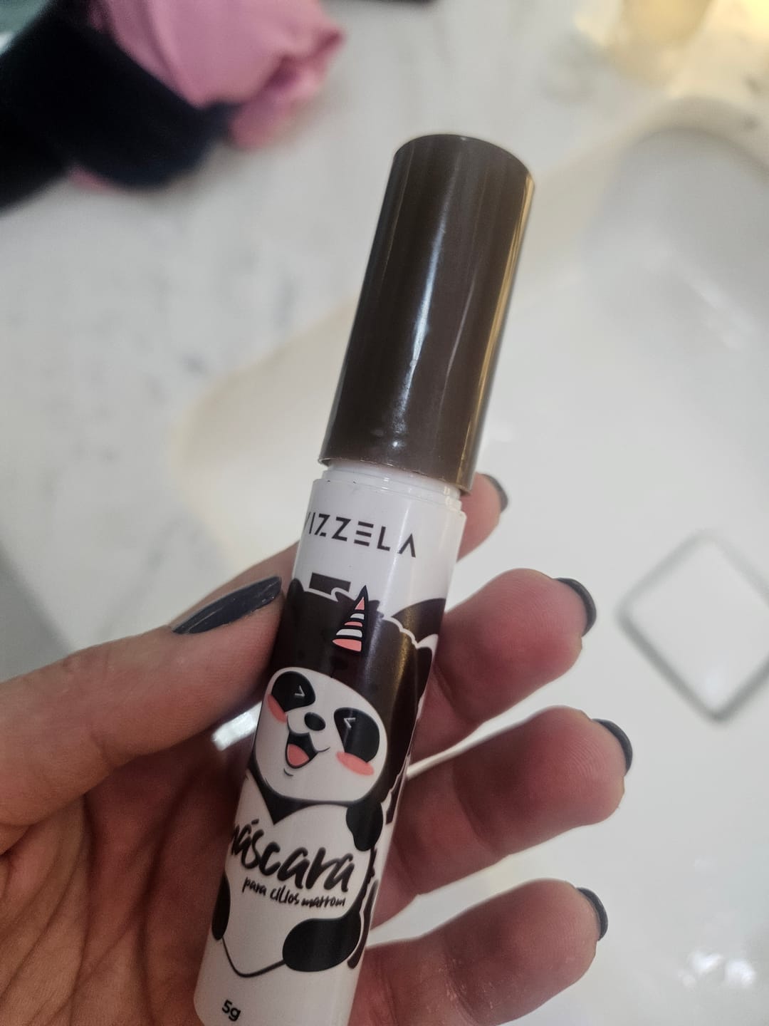 Customer photo review of Máscara Big No Panda Brown Vizzela - Marrom