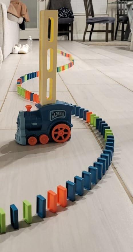 Customer photo review of Domino Express™ – Automatic Domino-Laying Train Set