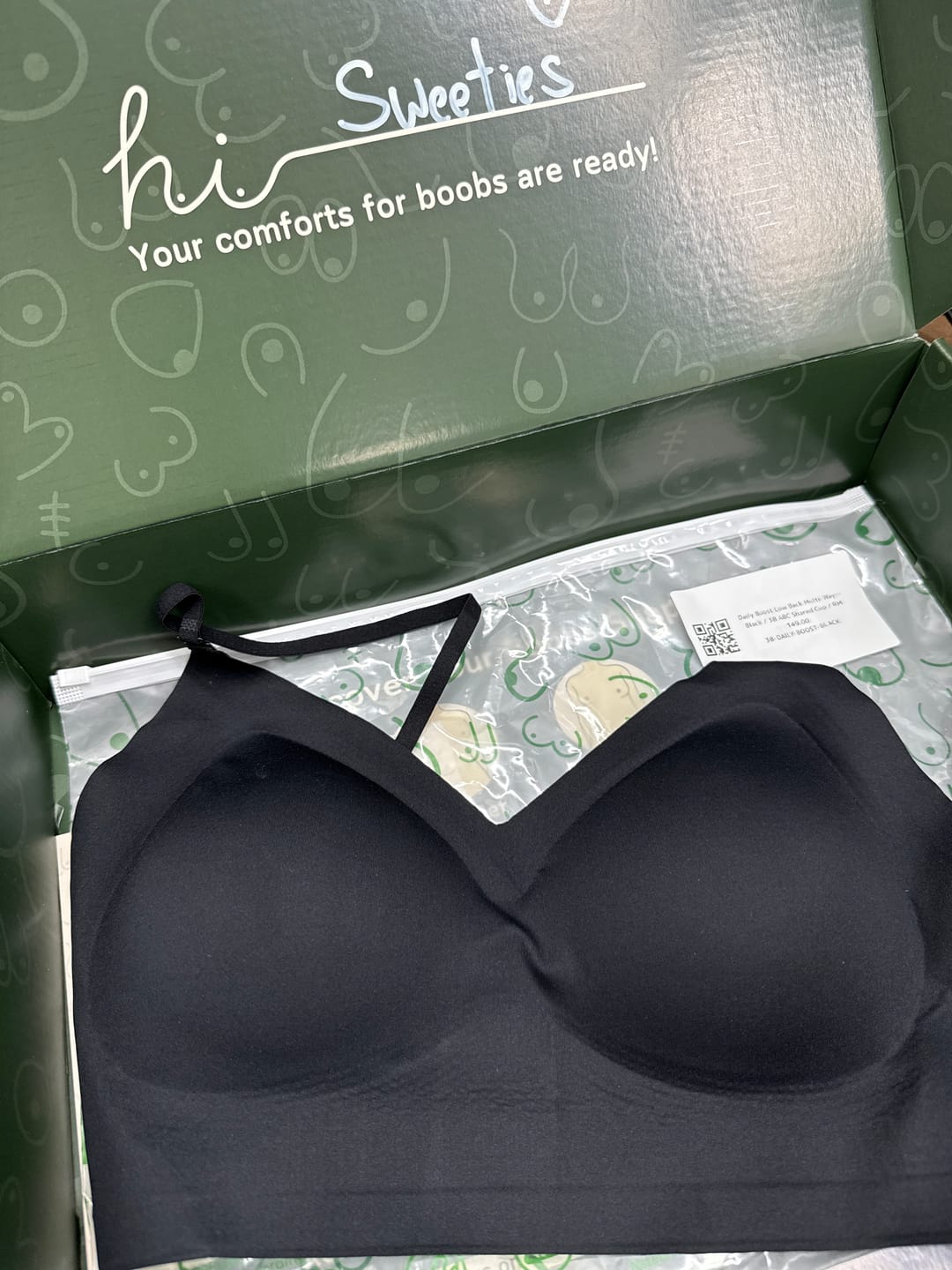 Customer photo review of Daily Boost Low Back Multi-Way Push Up Bra In Black