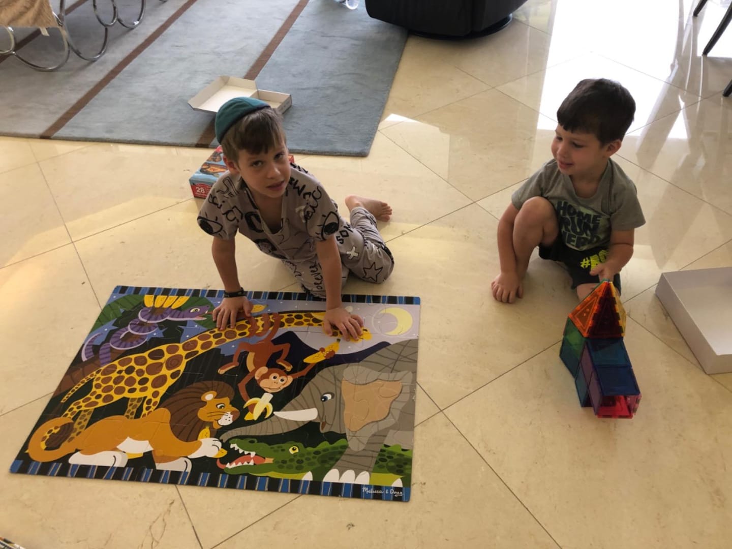 Customer photo review of Mágneses építő csempék 100 db-os csomag