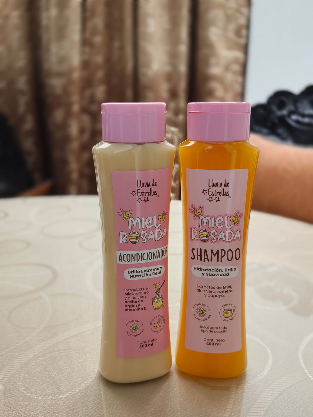 Customer photo review of SHAMPOO+ACONDICIONADOR MIEL ROSADA