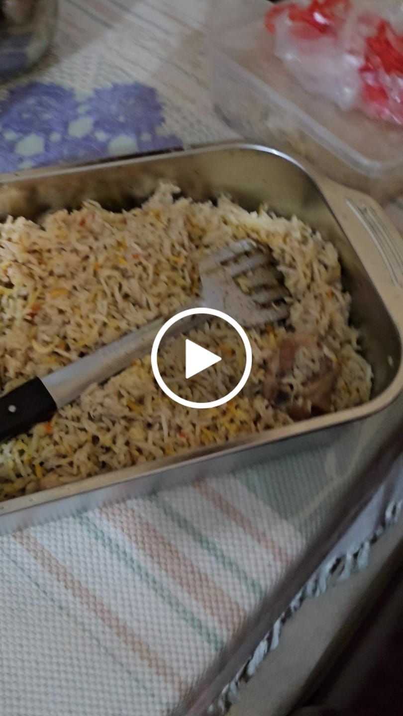 Customer video review of Stainless Steel Food Containers