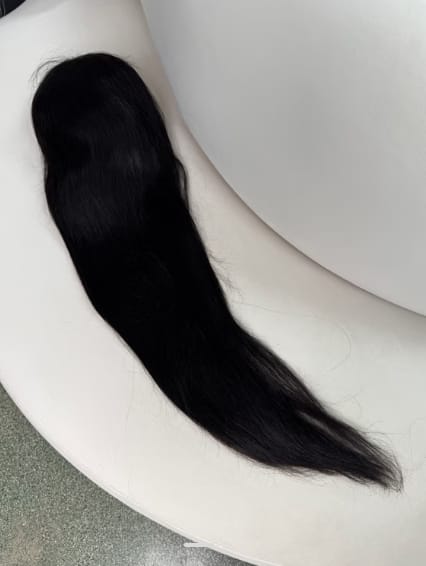 Customer photo review of Wavymy 2-in-1 Straight to Curly Wear Go Glueless 7x5 Lace Wig 180% Density Human Hair Wig