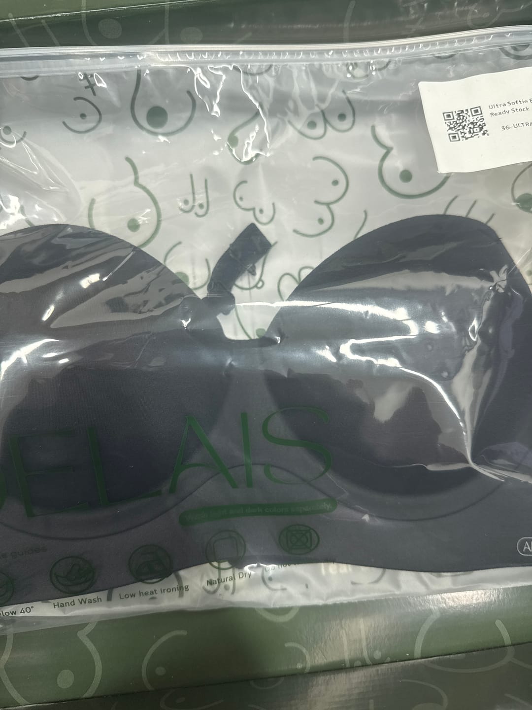 Customer photo review of Ultra Softie Boost Multi-Way Push Up Bra In Black