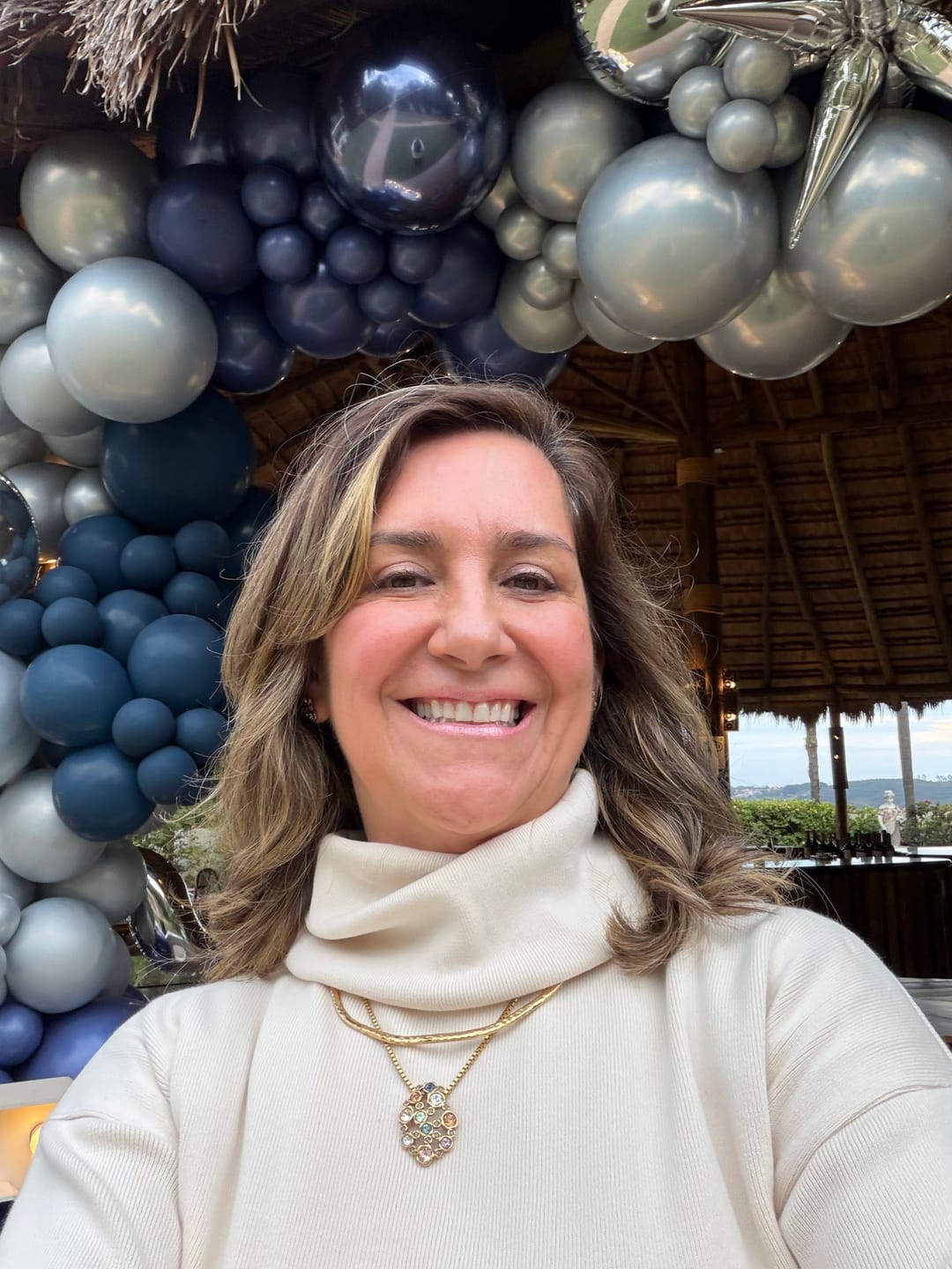 Customer photo review of Colar Duplo Ouro - Essencial Cristais | Camila Klein
