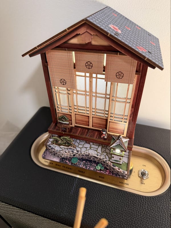 Customer photo review of Moss Lantern Garden