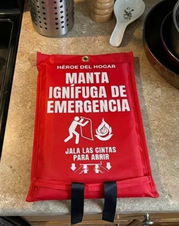 Customer photo review of Manta Ignífuga de Emergencia