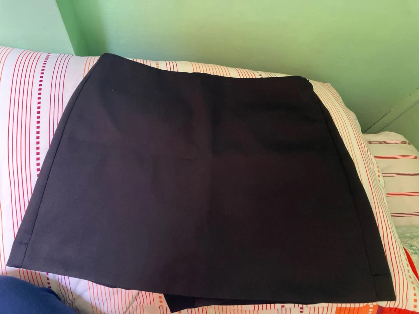Customer photo review of Tailored High-Waisted Skort