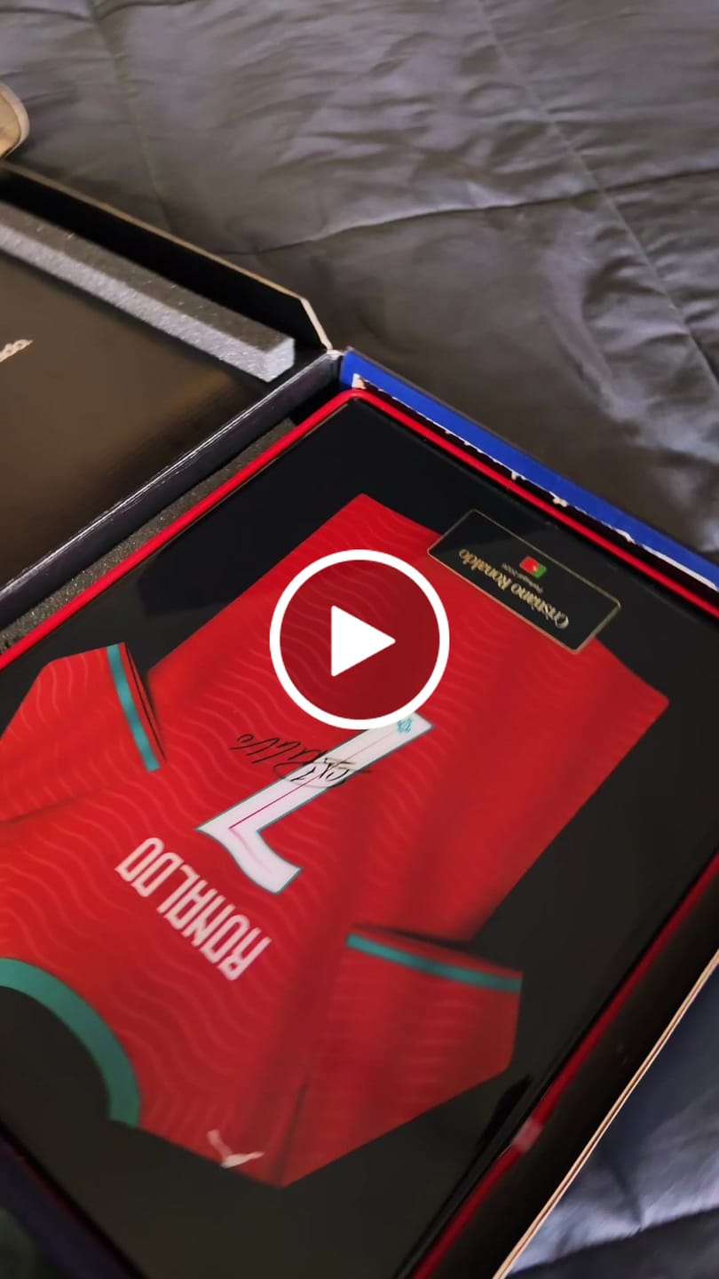 Customer video review of Portugal 2026 Local - Diseño Jersey
