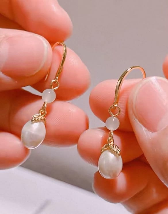 Customer photo review of Amara Freshwater Pearl Drop Earrings