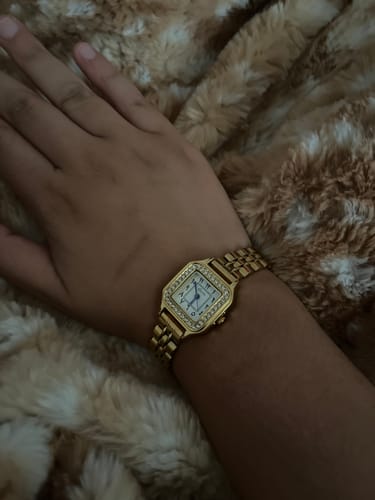Customer photo review of LA MYKONOS MONTRE DORÉ AVEC CHIFFRES ARABES