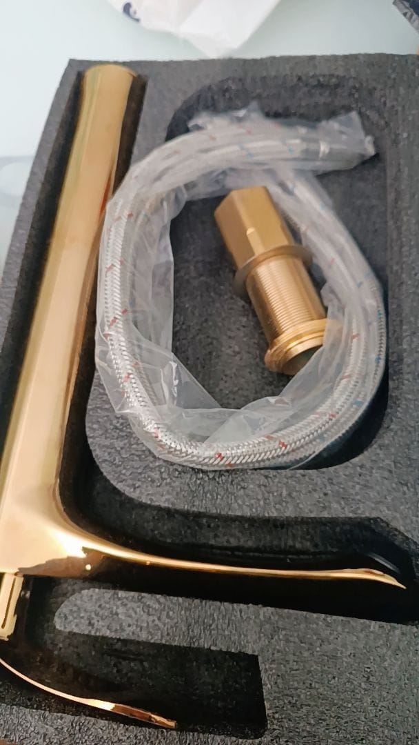 Customer photo review of Torneira Para Banheiro Gourmet Monocomando Aqua Lux