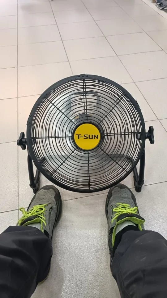Customer photo review of Cordless 12/16-Inch Floor Fan | Plugin in & Battery