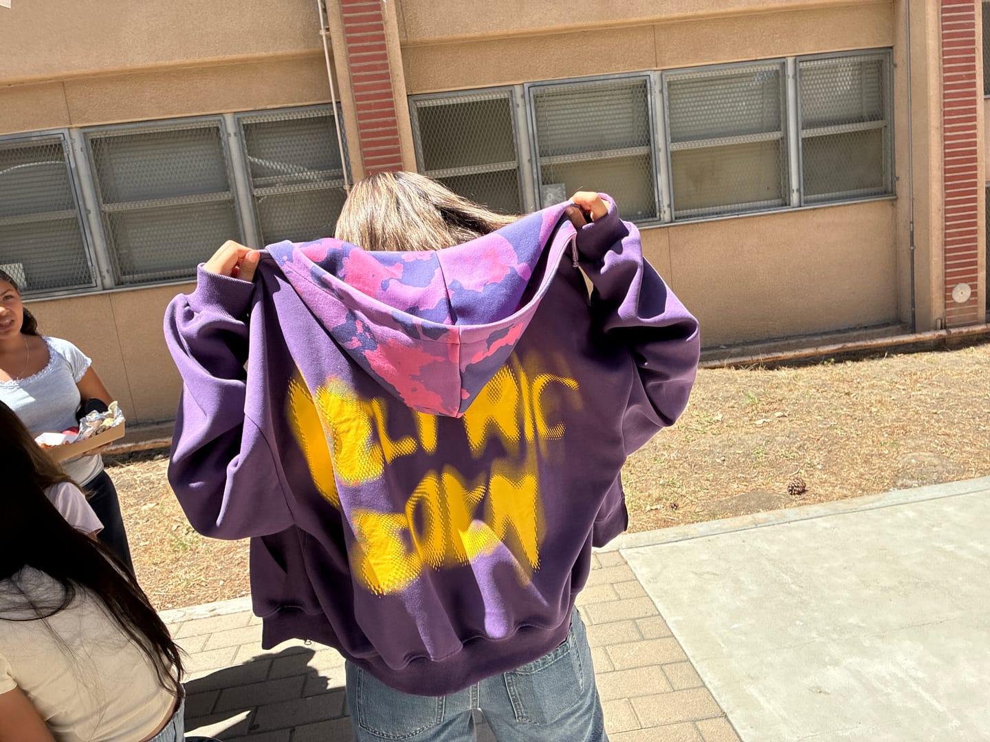 Customer photo review of Aelfric Eden Boxy CAMO Hood Zip Up Hoodie